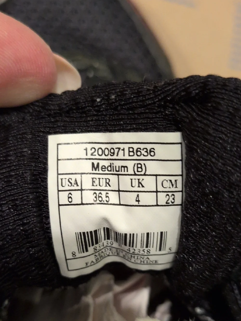 BROOKS Ghost GTX Neutral NIB (W6) - Picture 8 of 11